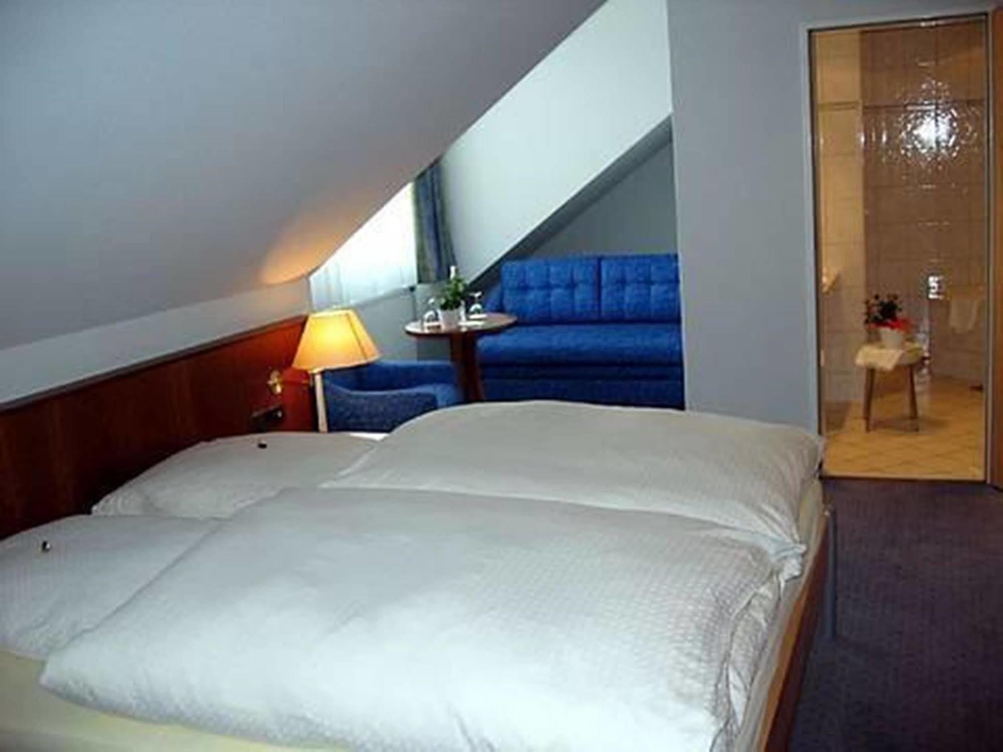 Erikson Hotel Sindelfingen Zewnętrze zdjęcie
